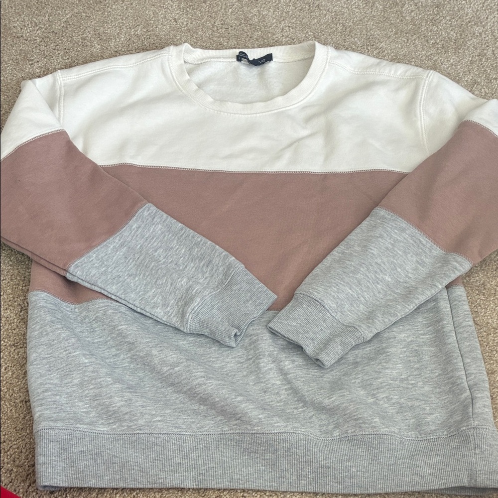 Ocean Drive Tri-Tone Crewneck Sweater - White, Brown, Gray
